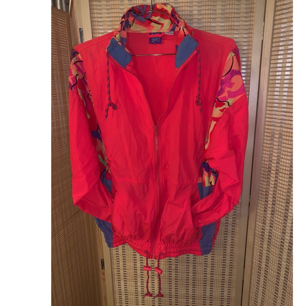Finesse Retro Windbreaker